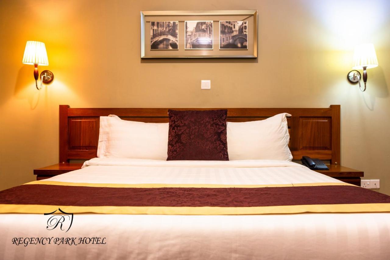 Regency Park Hotel دار السلام المظهر الخارجي الصورة