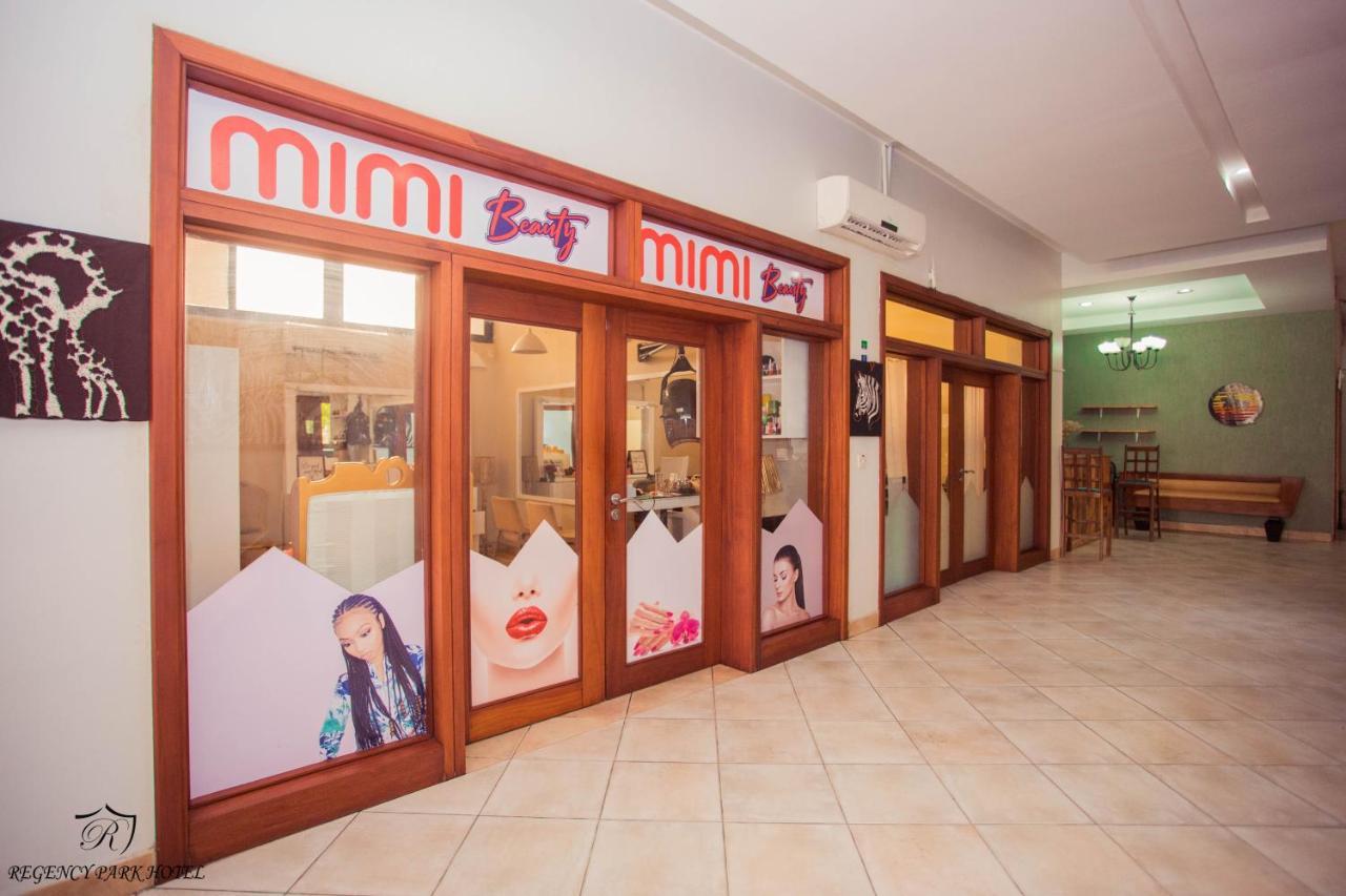 Regency Park Hotel دار السلام المظهر الخارجي الصورة