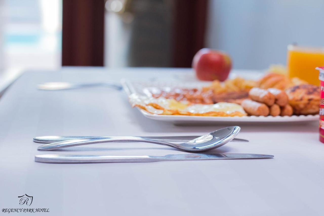 Regency Park Hotel دار السلام المظهر الخارجي الصورة